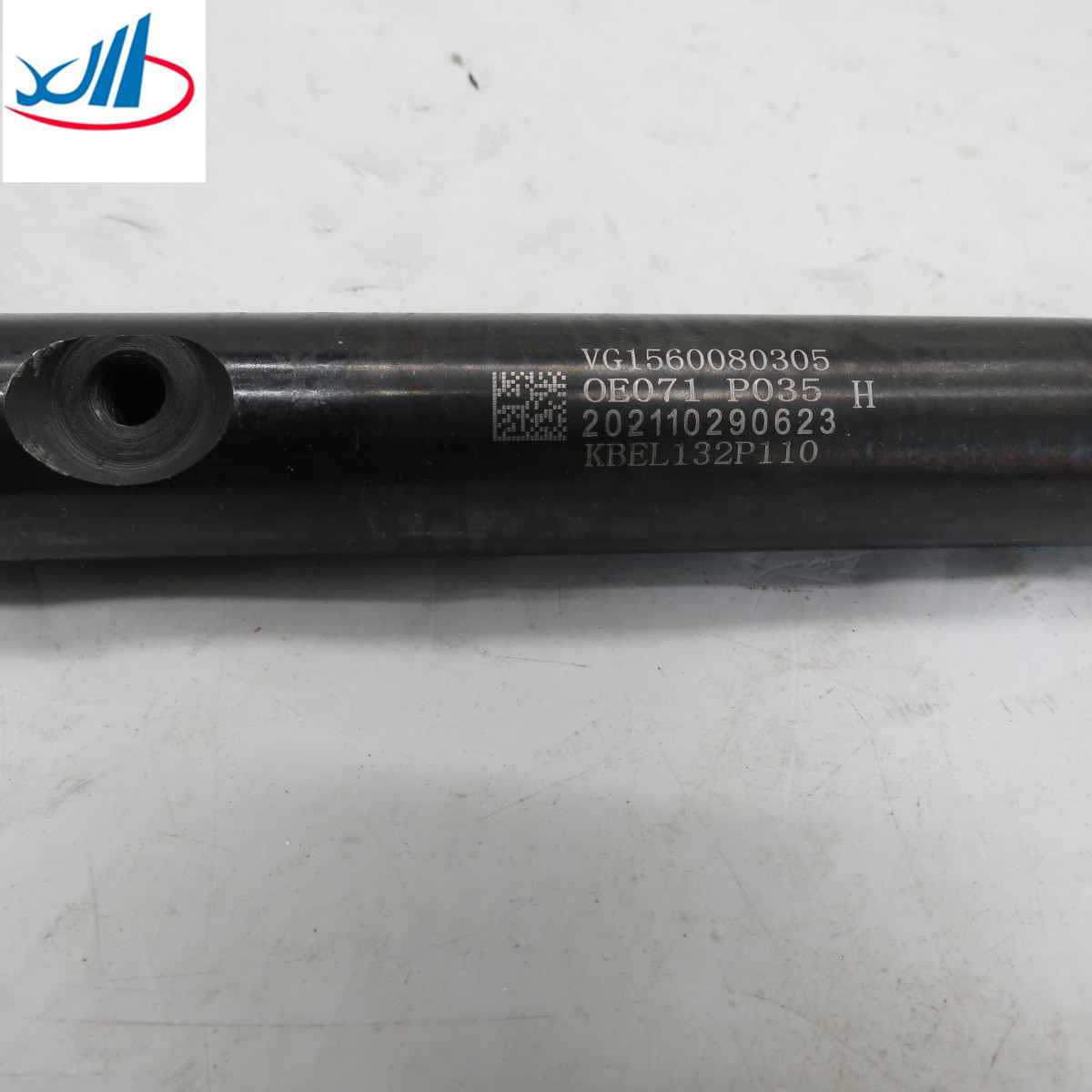 Latest Design Euro II WD615 Engine Parts 336Hp Fuel Injector VG1560080276