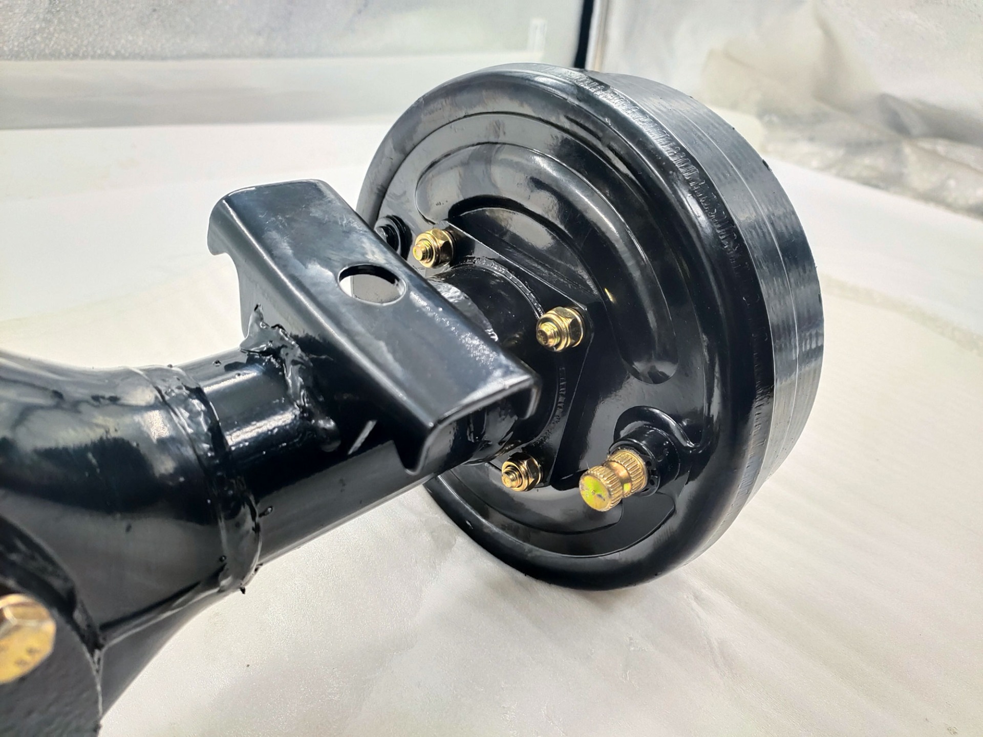 DAYANG 5th Generation Small Torque Light Variant Taper 180 Drum Rear Axle for Sale