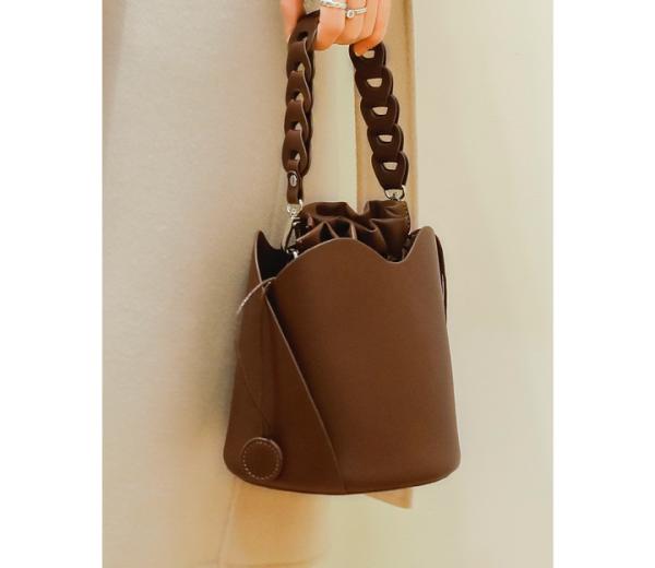Buy cheap Bucket Bag Womens Leather Bag Retro Style Bag Female Handbag Simple All-Match Messenger Bag from wholesalers