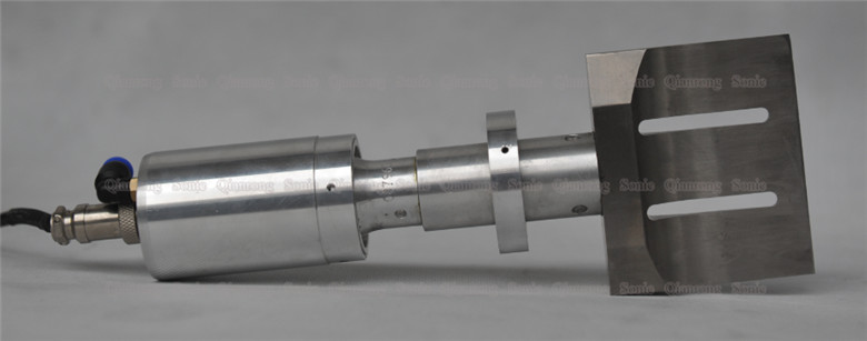 Digital Ultrasonic Cutting Machine , Rubber Ultrasonic Cutting Device With Digital Generator