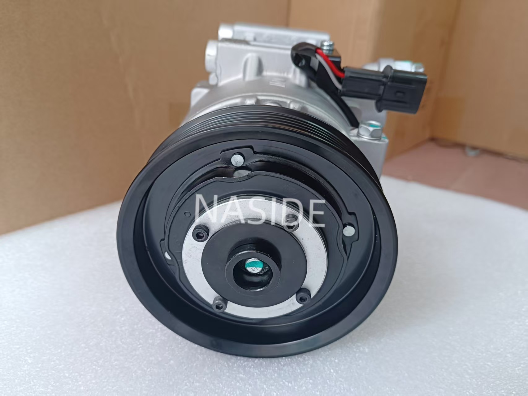 Auto AC Conditioning Compressor For Kia Sorento AC Compressor 977012P400 DS73010