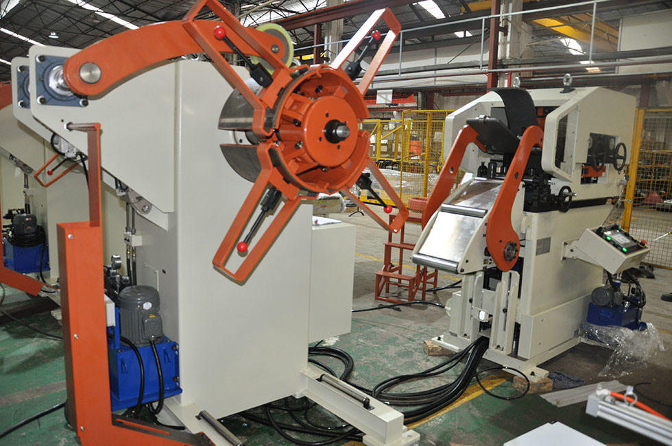 Coil Line Equipment Long Bar Hydrauilc Straightener Feeder Machine Stamping Automated Processing Equipment