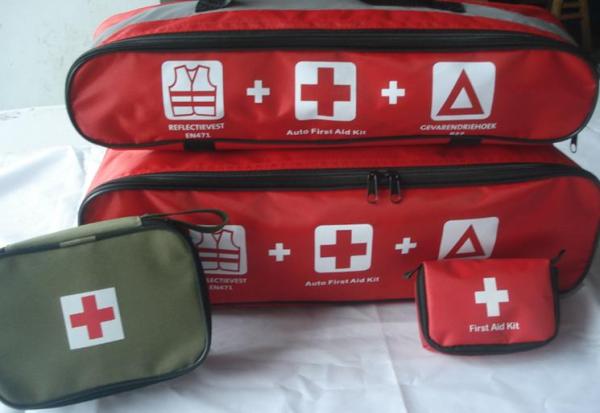 Buy cheap car first aid bag, car first aid kid, roadside car emergency kit from wholesalers