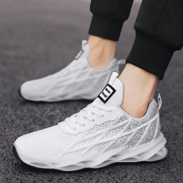 Buy cheap Leisure Breathable Fly Woven Upper Outdoor Shoes With Blade Soles For Men'S Shoes from wholesalers