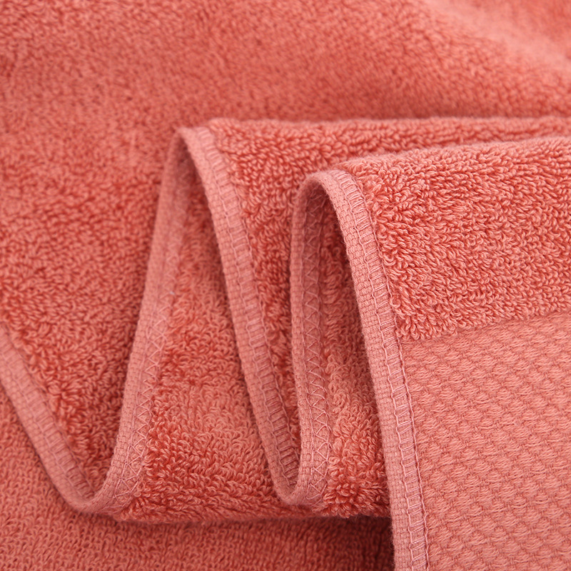 Plain Weaving Cotton Bath Towel and Customizable Logo Towels for Wellness Centers