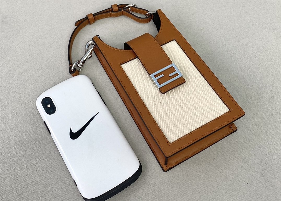 Delicate Small Mobile Phone bag Cotton And Linen Materials And Imported Cow Leather Lovely cross-body bag