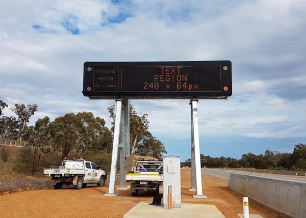 Buy cheap P20 VMS Electronic Message Sign Lifespan More Than 100000 Hrs from wholesalers