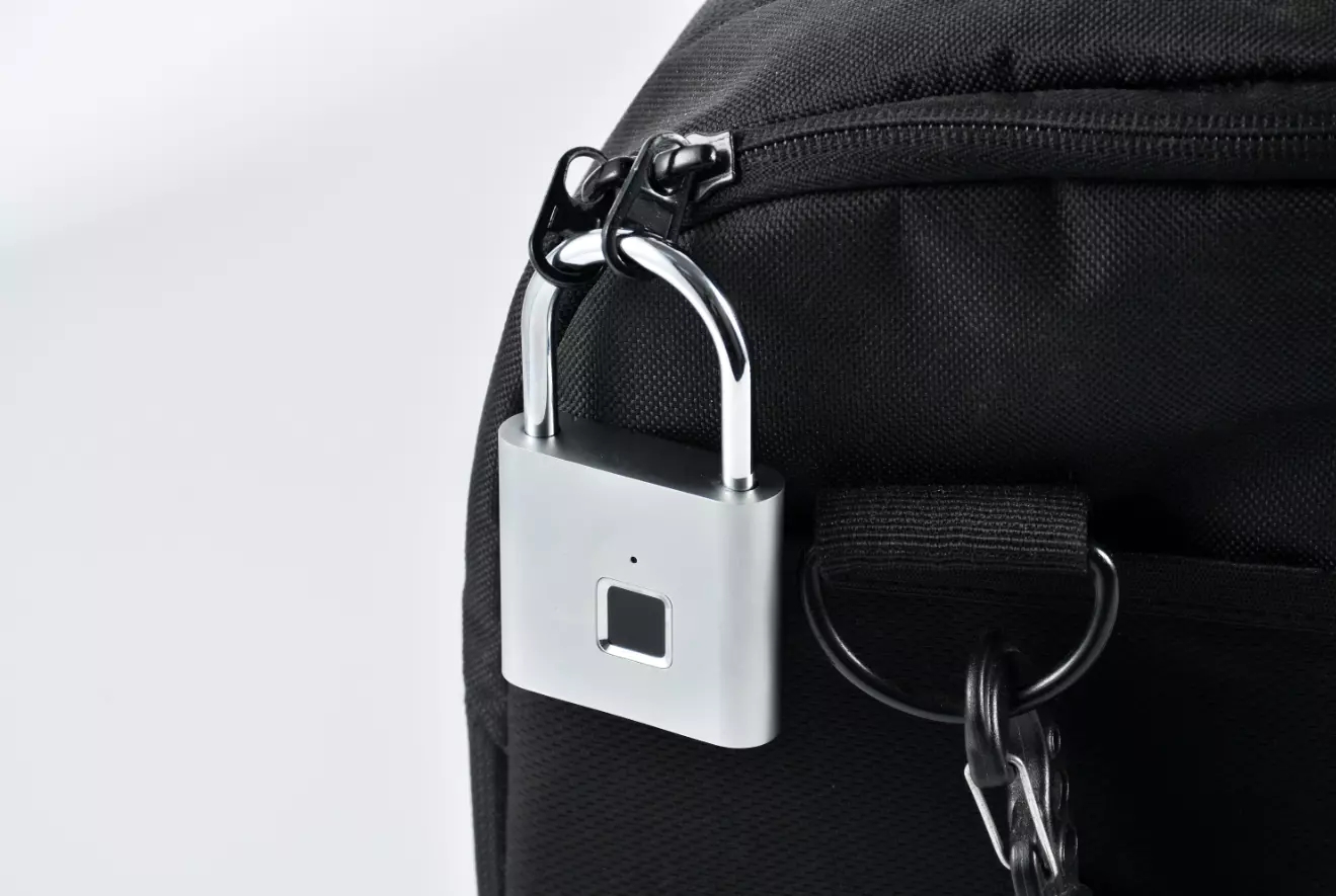 Intelligent Smart Lock Fingerprint Padlock Zinc Alloy Material