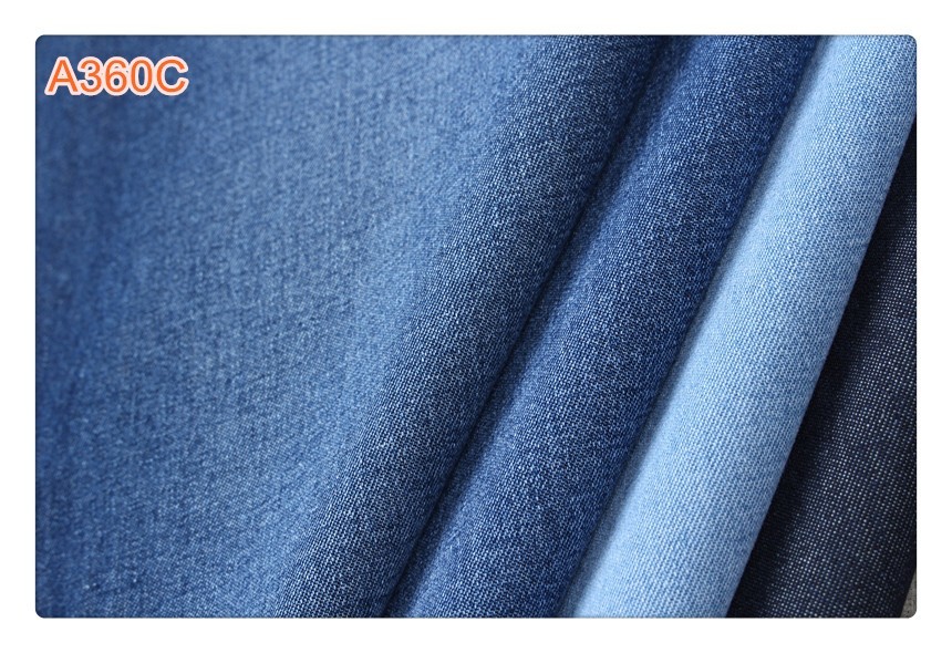 8 OZ Sanforized 90% Cotton 10% Polyester Light Blue Stretch Denim Fabric