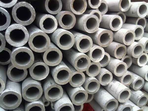 Buy cheap Pickled Round Seamless Big Wall Steel Pipe / Marine Stainless Steel Tubing 304L from wholesalers
