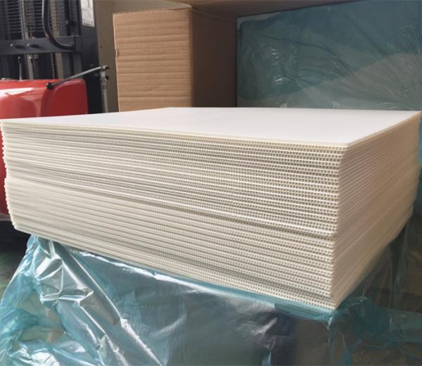 3mm PVC Foam Board Rigid With High Impact Strength Weather Proof Easy To