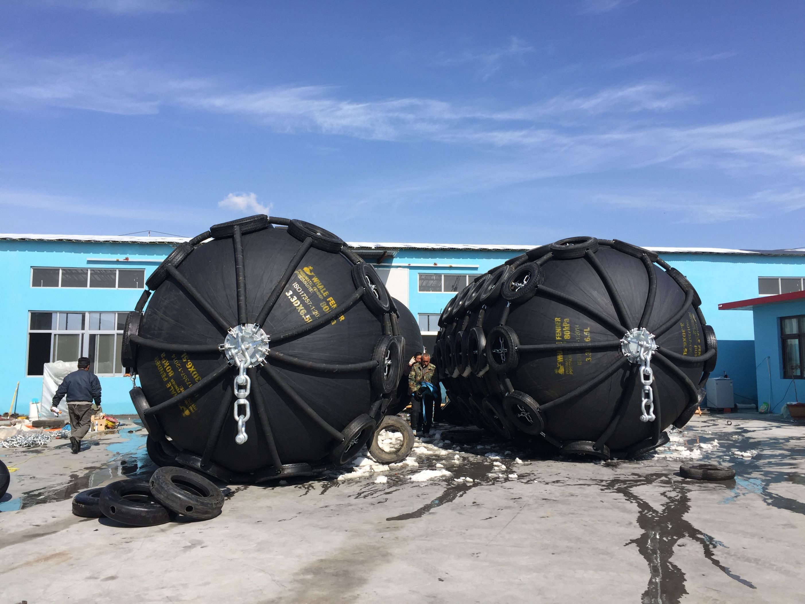 Inflatable Pneumatic Rubber Fender For Fast Ferries & Cruise Ships