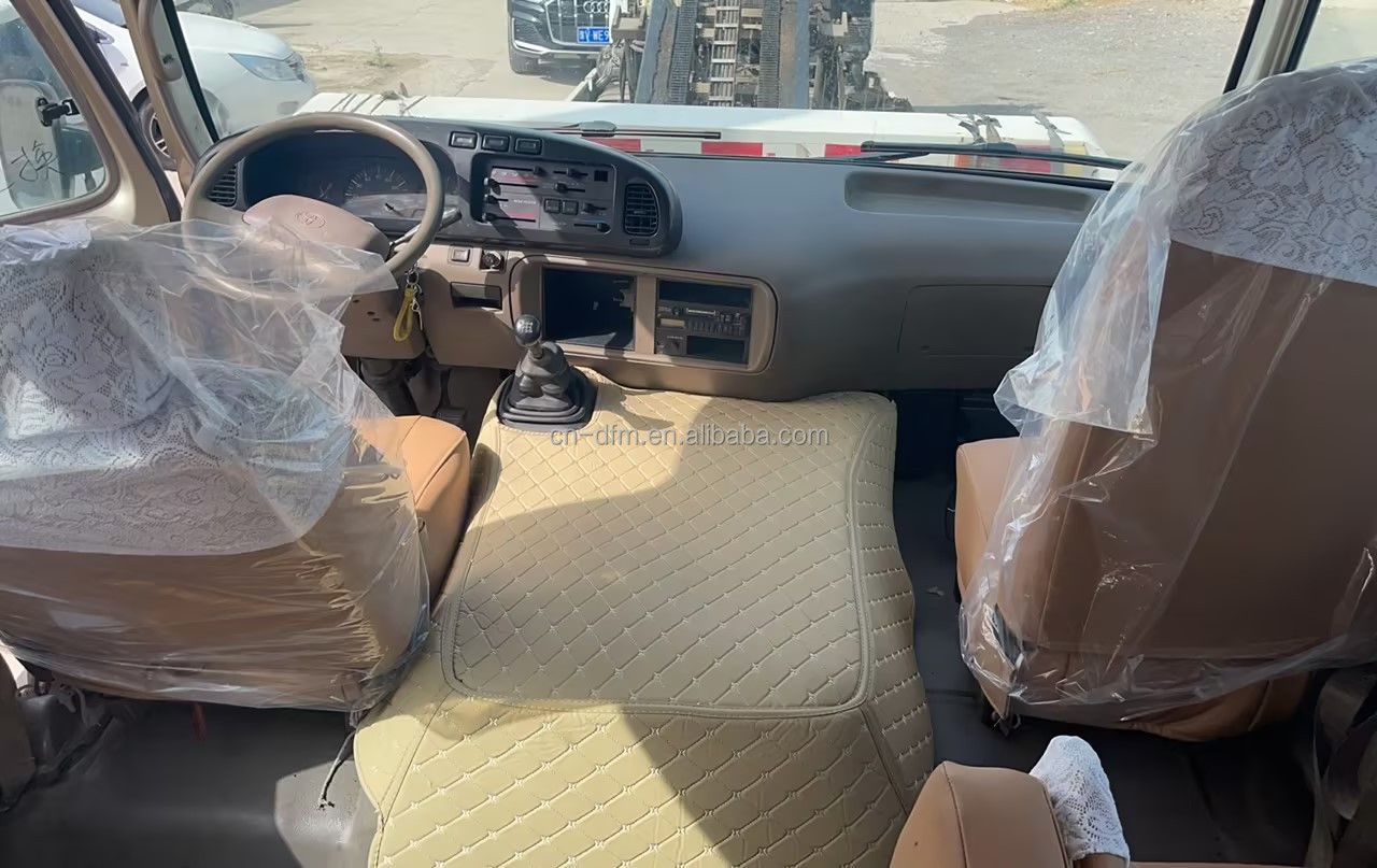 Hot Sale LHD Brand New 30 Seats Coaster Mini Bus