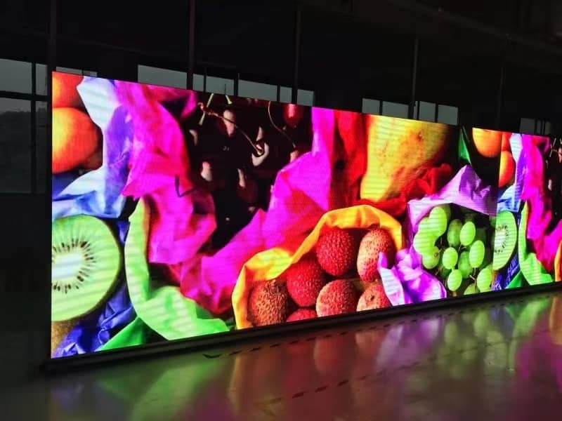320x160mm Module Size Commercial LED Display in 1R1G1B Color Configuration for Performance