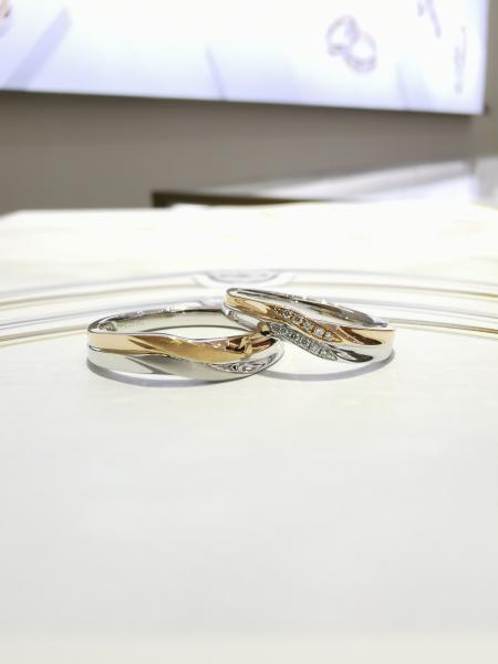 Buy cheap Thick Texture Crushed Diamond ODM Couple Rings Gold With Name from wholesalers
