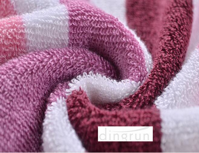 Super Hygroscopicity / Stripe Design Terry Compact Sport Towel For Gym 35 * 75cm