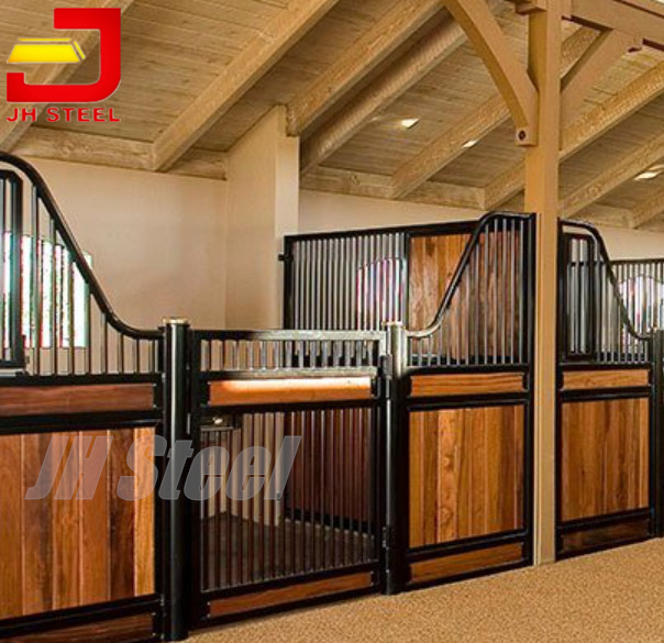 Hot Dipped Galvanized Horse Stall Panels Steel Frame Permanent Standard