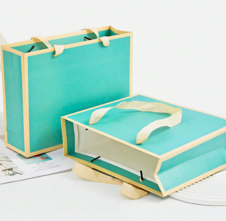 Custom Printed Size Eco Paper Gift Packaging Shopping Bag Suppliers for Shoes Clothing