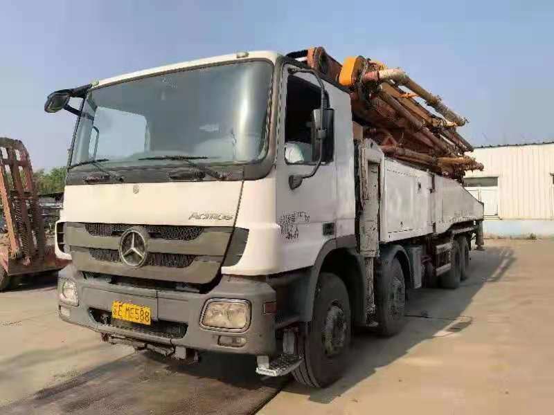 Zoomlion 52meter Truck Mounted Concrete Boom Pump Beton Pump Cheap Price