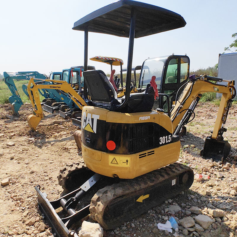 Repossessed Equipment Trader Mini Used Small Excavator CAT 301.5CR 1.5ton