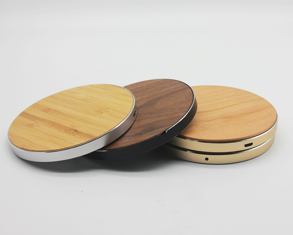 QI Wireless Charger Pad Fast Charging CE FCC ROHS Certified Customized
