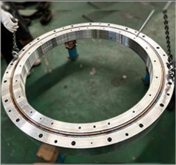 Buy cheap OEM Stable Roller Bearing Slewing Ring , Multi Function Ring Bearing Turntable from wholesalers