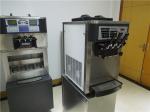 Portable Frozen Yogurt Machine , Twin Twist Flavor Frozen Yogurt Making Machine