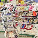 Double Sided Merchandiser Display Rack With 12 Shelves 3" Casters