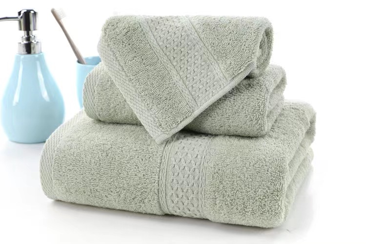 100% Cotton Towel Set Perfect for Sport Hotel 3-Piece Gift Box 35*75cm and 70*140cm