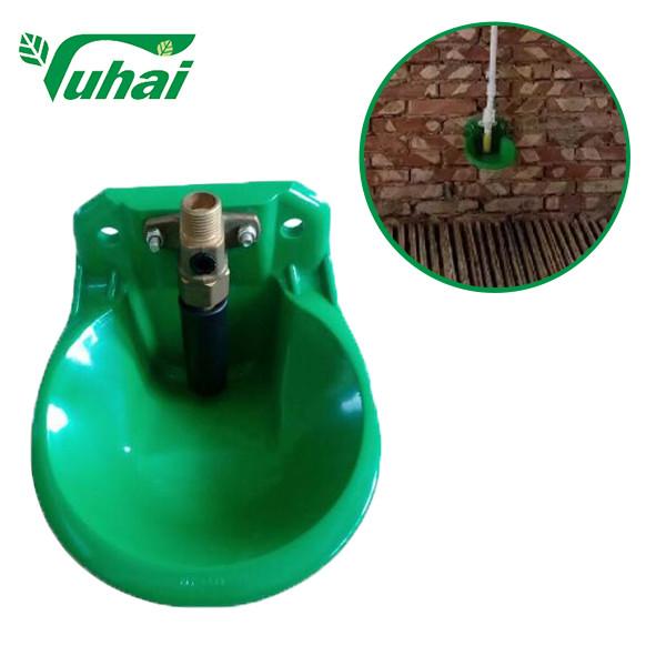 0.9l Livestock Water Bowl Farm Machinery Equipment Plastic Cattle Water Trough