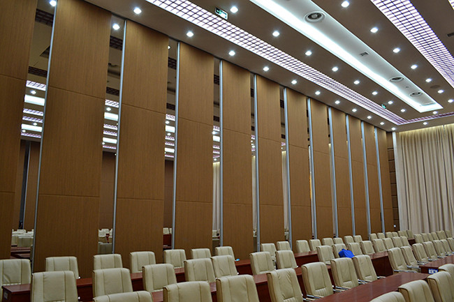 OEM Wooden Partition Wall Fire Prevention Sliding Wall Divider