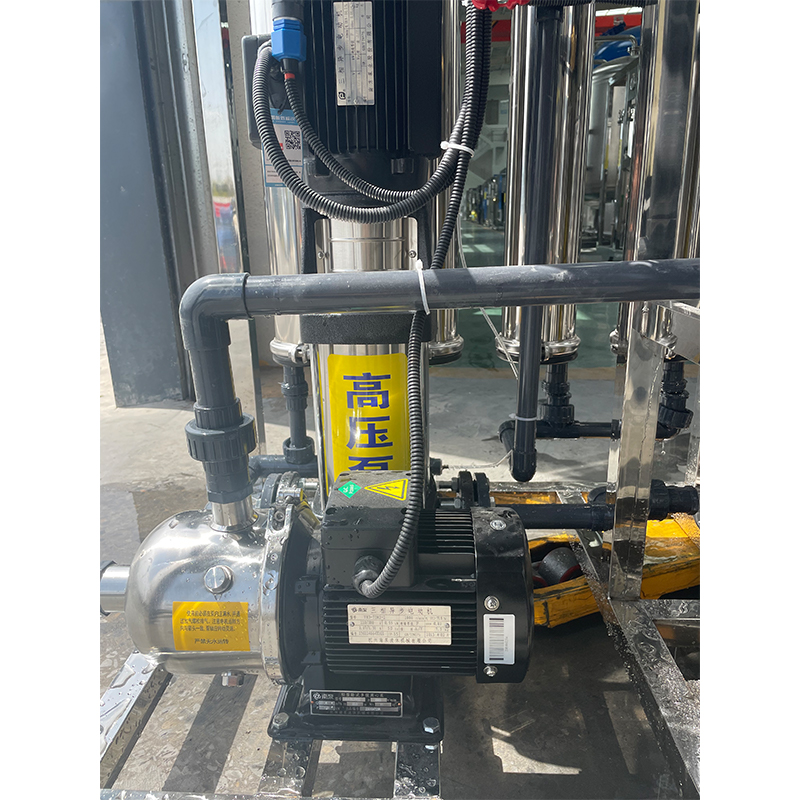 Commercial Drinking Water Purifying Machines with 380V/1.5Kw Power and Compact Design