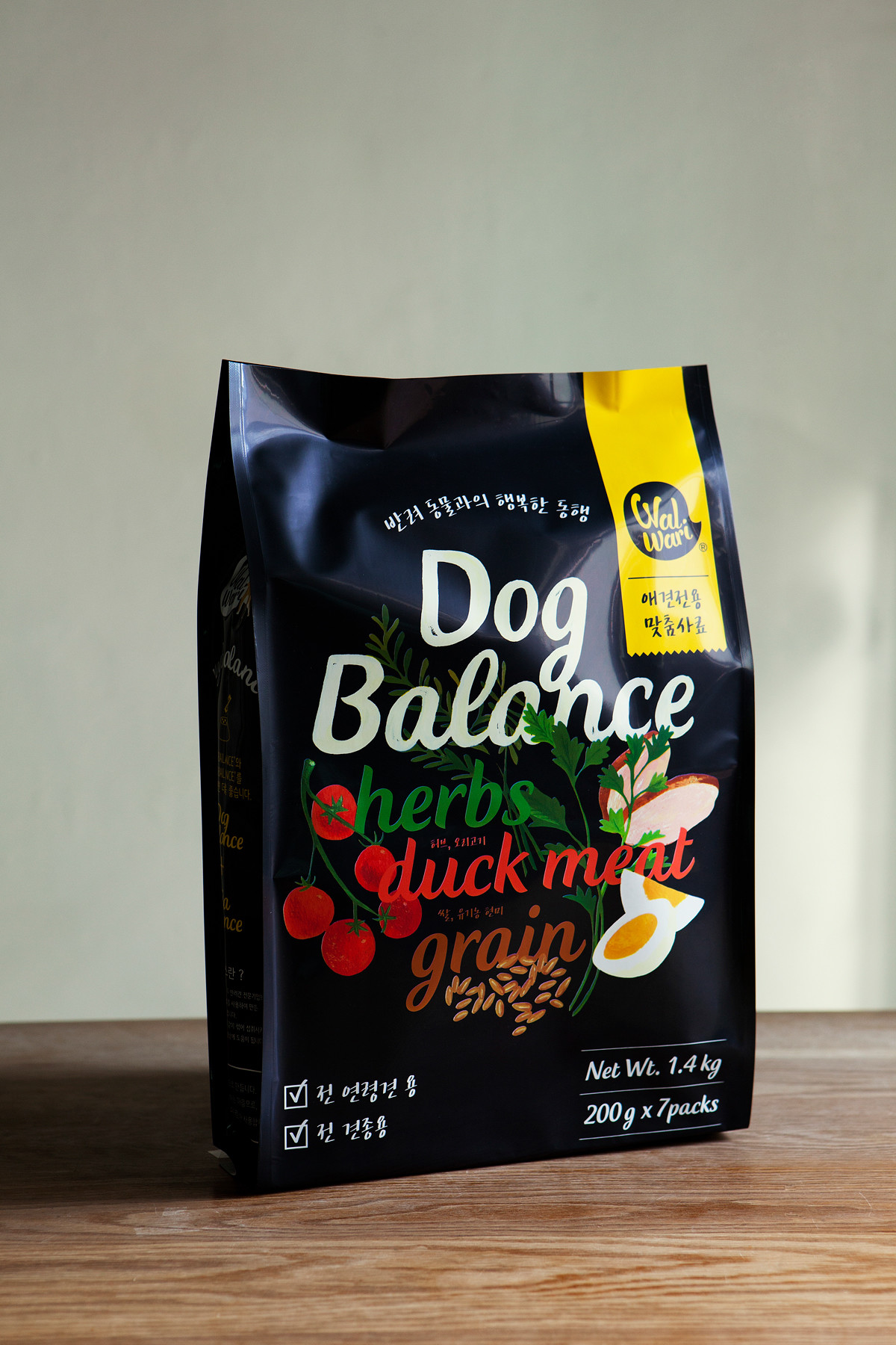 Heat Seal Matt Bopp VMPET PE Pet Food Packaging Bag For Dog