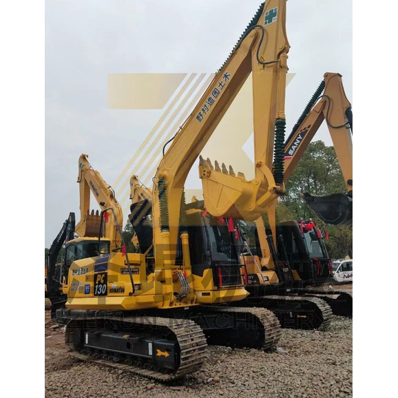 69KW Japan Imported Komatsu PC130-8 Excavator with Pumps
