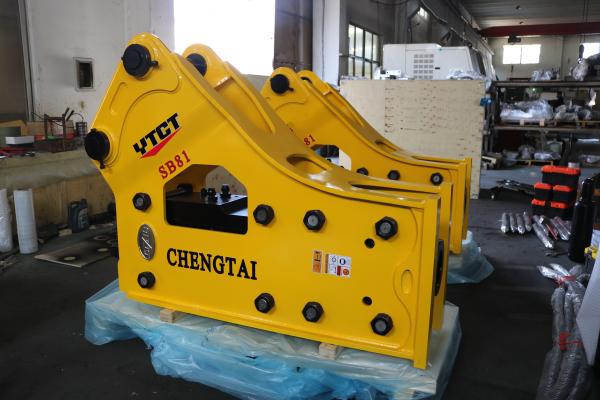 Buy cheap Side Type Medium Duty Rock Breaker Hammer Hydraulic Breaker For Excavator from wholesalers