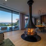 Oval Rotating Villa Ceiling Mounted Wood Stove Anti High Temperature