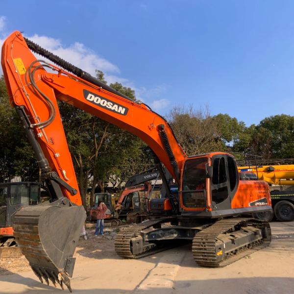 Buy cheap Used Heavy Equipments 30 Tons Doosan Dx300lc-9c Large Excavator from wholesalers