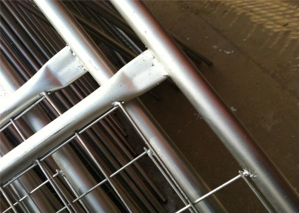 Buy cheap Hot Dipped Galvanized Construction Fencing , Chain Link Fence Construction from wholesalers