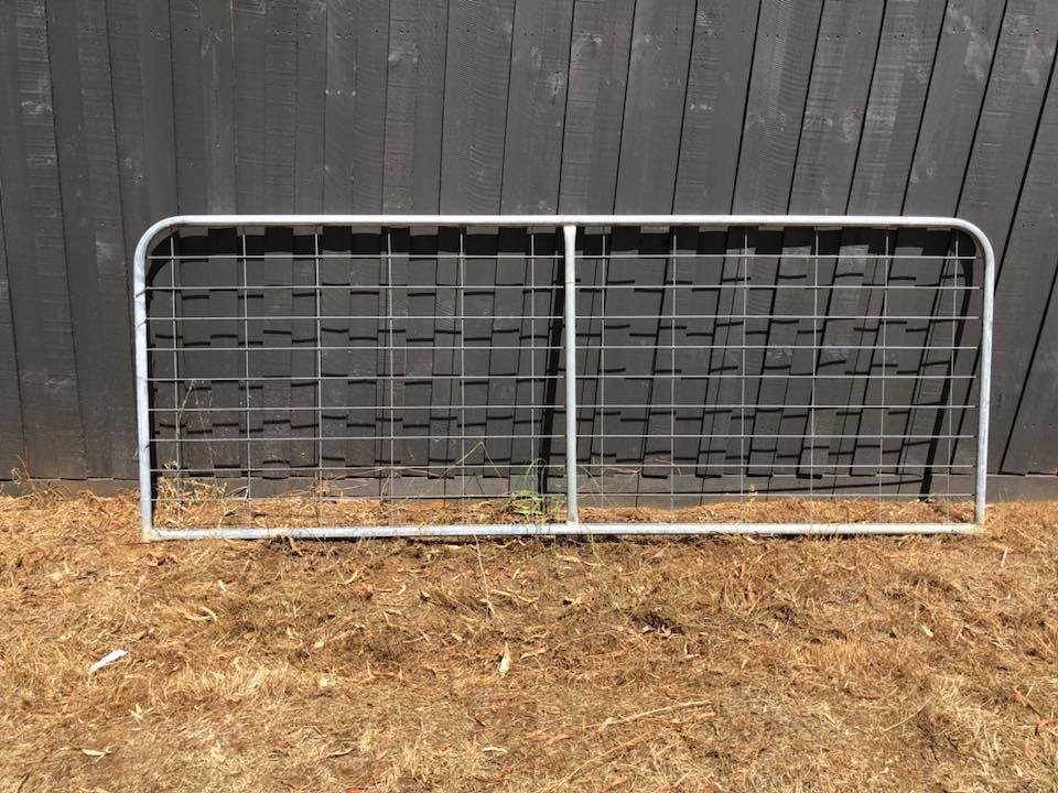 Gate I Stay 10' (3000mm) w/ Graduated mesh - Farm Field Brisbane Pick up