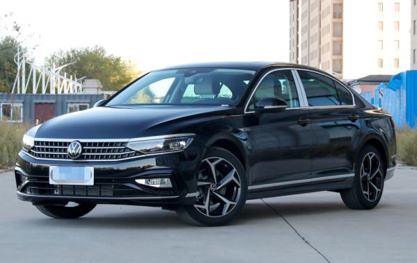 Buy cheap Volkswagen Magotan 2023 2 Million Commemorative Edition 330TSI DSG 4 Door 5 Seats Sedan Car from wholesalers