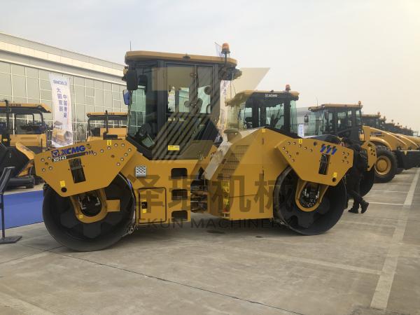 Buy cheap 14ton XCMG XD143 Double Drum Roller China Stage III Road Construction Equipment from wholesalers