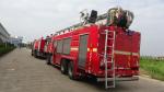 SINOTRUK 440hp Water Tower Fire Truck With 3 Axles 32M Telescopic Boom