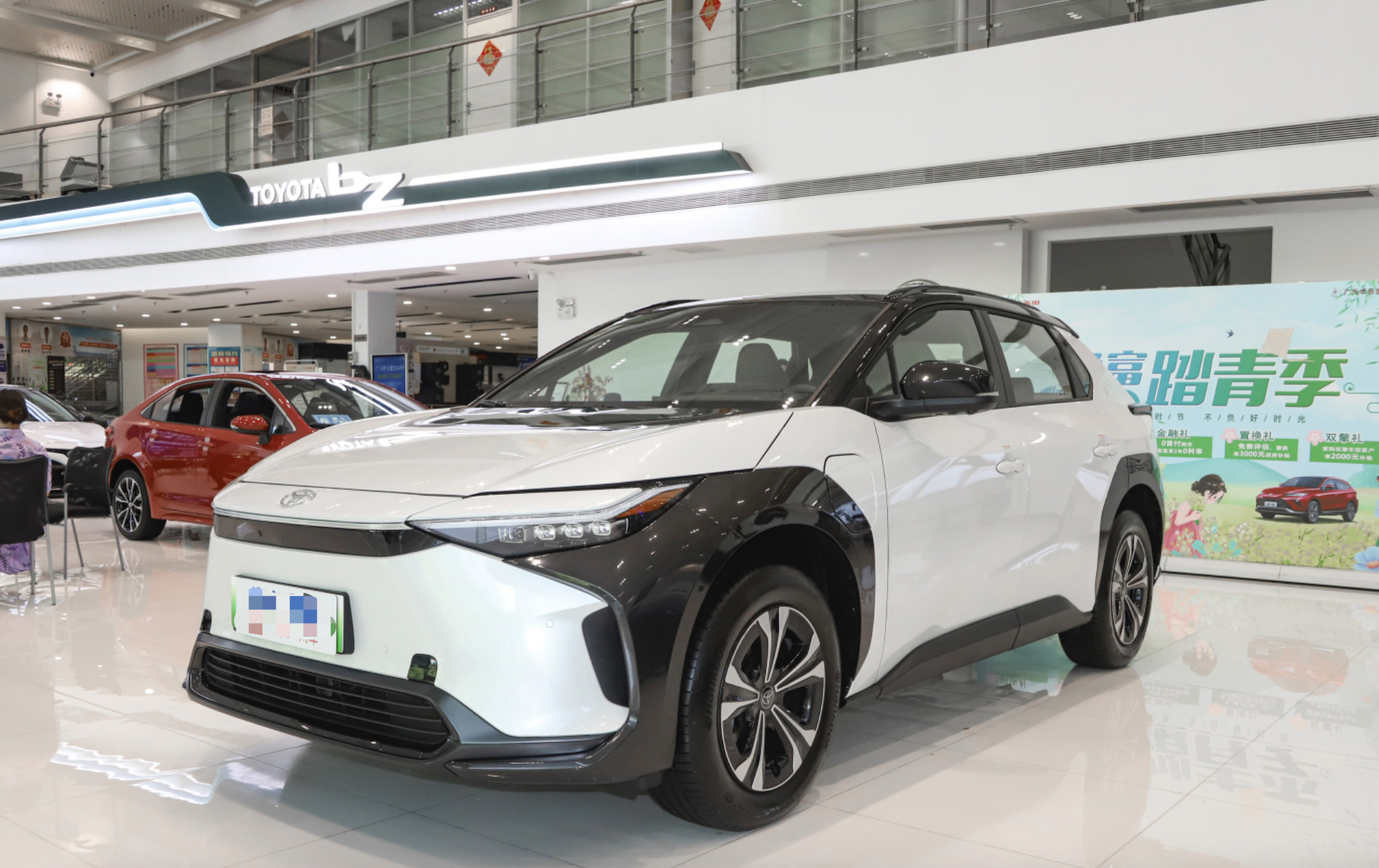 Toyota BZ4x 2022 Four Wheel Drive Premium Version Used Electric Car