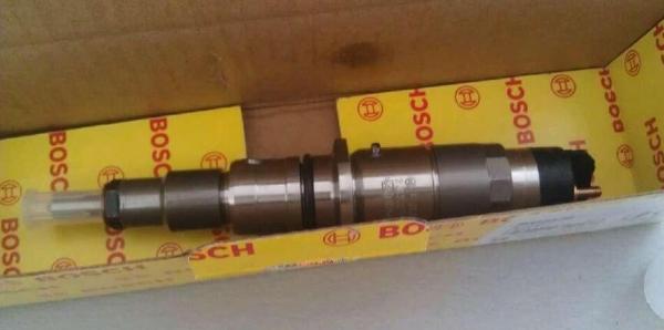 Buy cheap genuine BOSCH Common rail diesel injector 0445120121 for cummins ISLE 4940640 from wholesalers