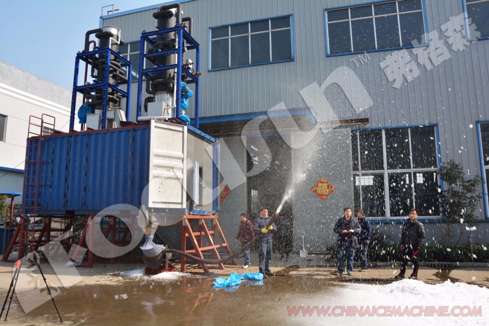 Rake Ice Storage and Crushing Snow Making System for 700 Square Meters Using Tube Ice