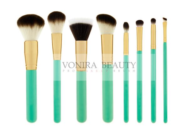 Buy cheap Exquisite Synthetic Makeup Brushes Green Wooden Handle Foundation Face Brush from wholesalers