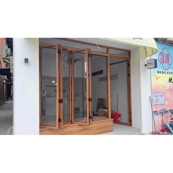 Breeze Desert Folding Window Combining Evaporative Cooling and Solar Reflection