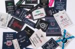 Personalized Woven Apparel Brand Name Labels End Folded Main Labels For Clothing
