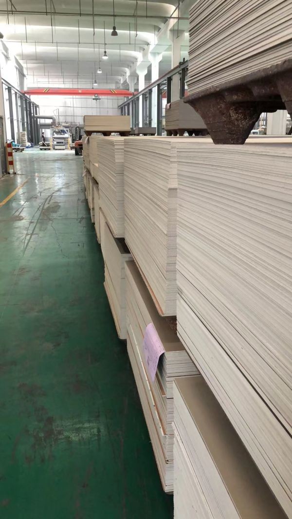 5mm Herringbone SPC Vinyl Flooring Easy Maintenance Scratch Wear Resistant
