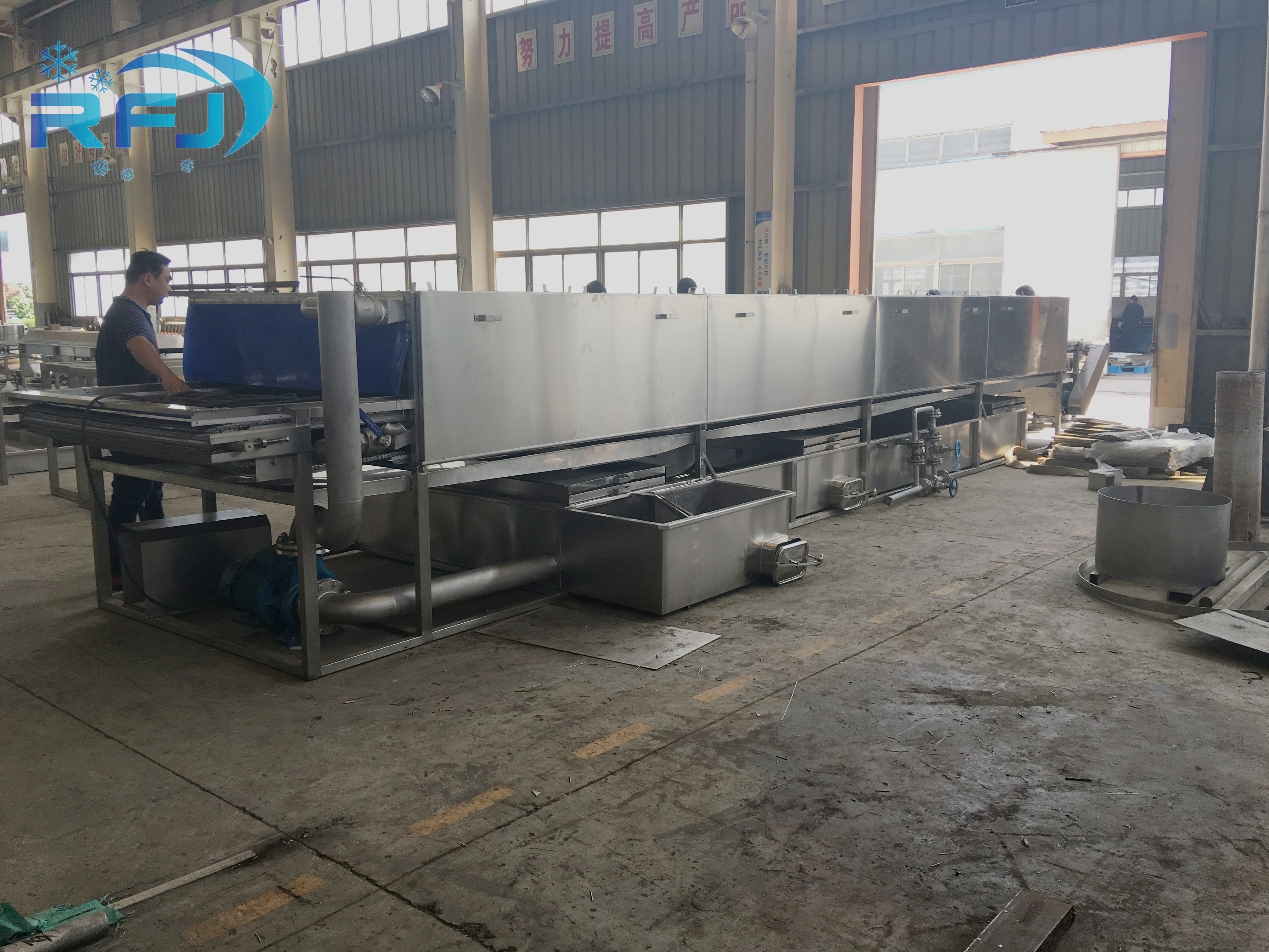 Fresh Tuna Small Tunnel Plate Blast Walk In Freezer Industrial Seafood Iqf Cold Contact Panel